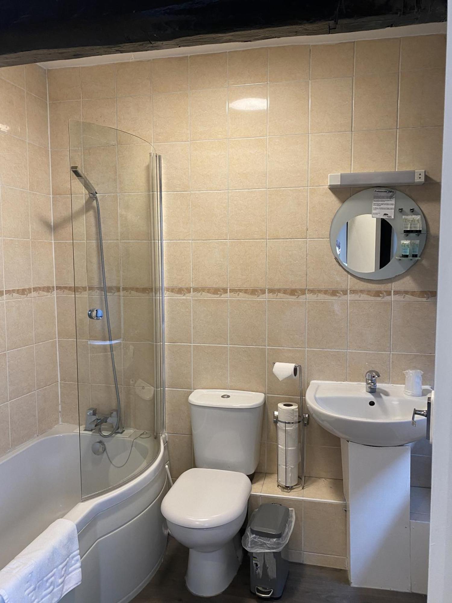 The George Hotel Pangbourne Esterno foto