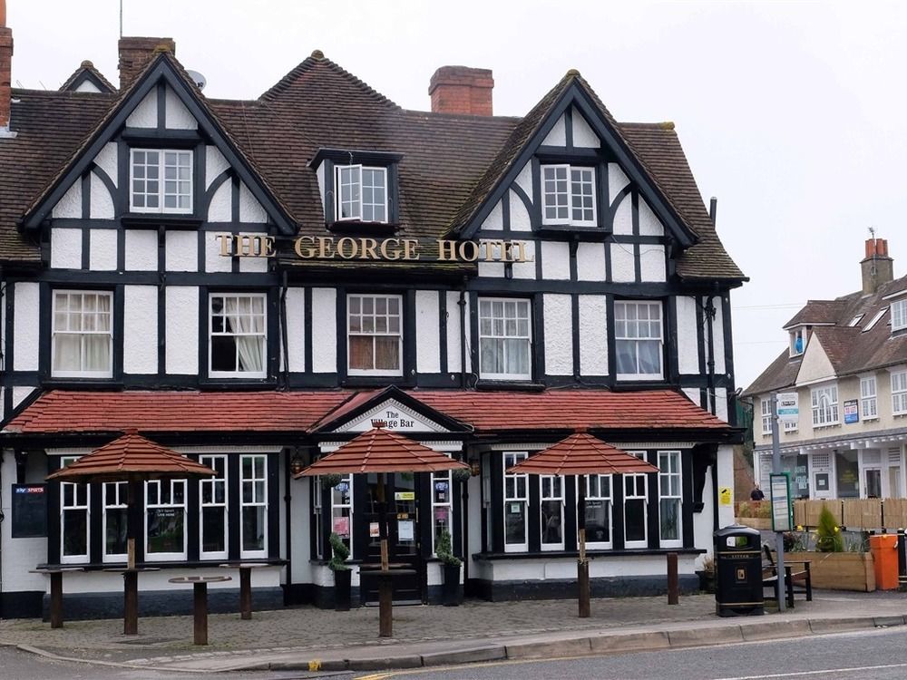 The George Hotel Pangbourne Esterno foto